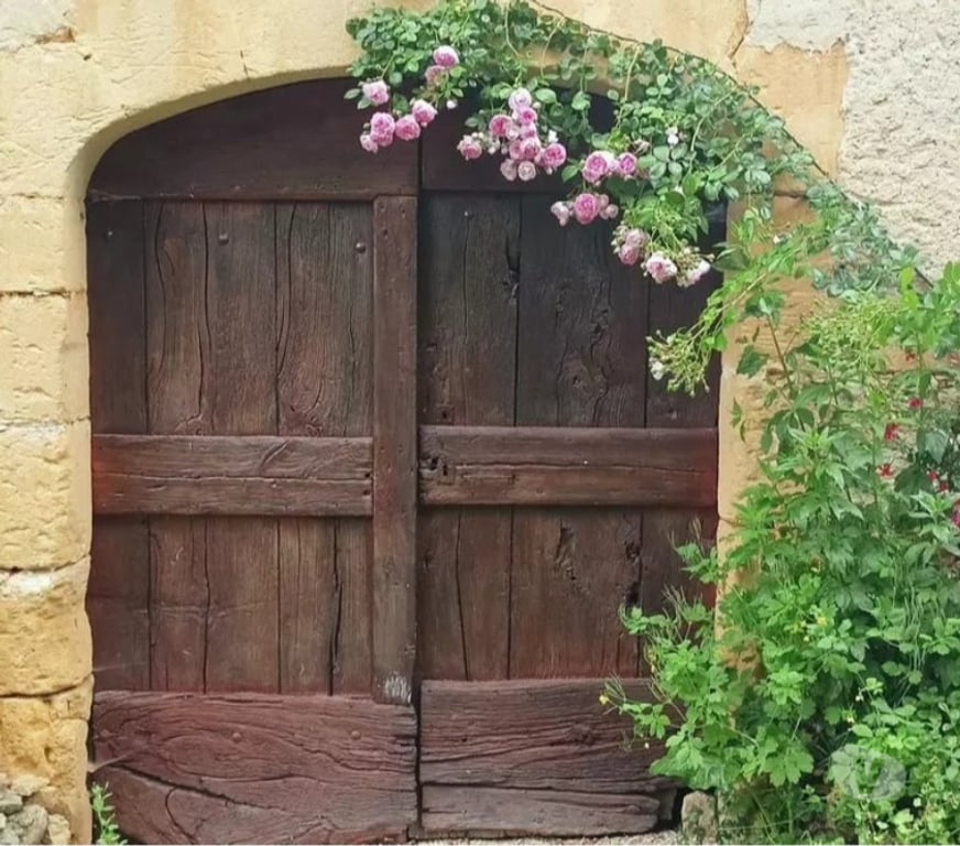 Vente Maison Lot Gourdon - 46300 - Photos Vivastreet Charmante maison de village du Quercy, prête à vivre.