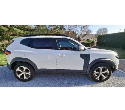 Achat voiture Les Montils Loir-et-Cher - Photos Vivastreet DACIA DUSTER 3 JOURNEY MILD HYBRID TCE 130 4X2