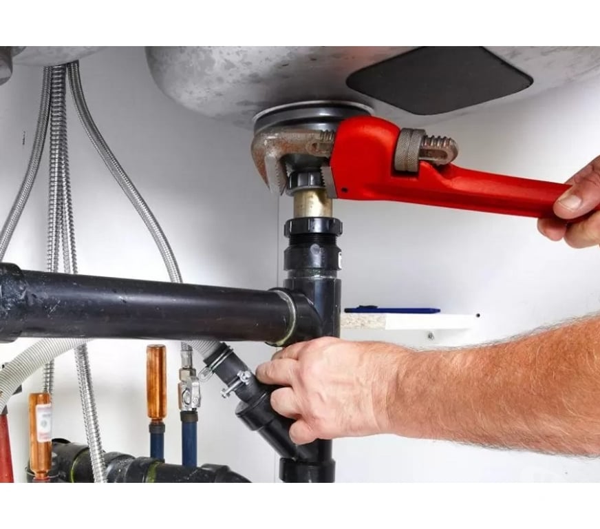 Artisans & dépannages Indre-et-Loire La Chapelle sur Loire - 37140 - Photos Vivastreet Petits travaux de plomberie