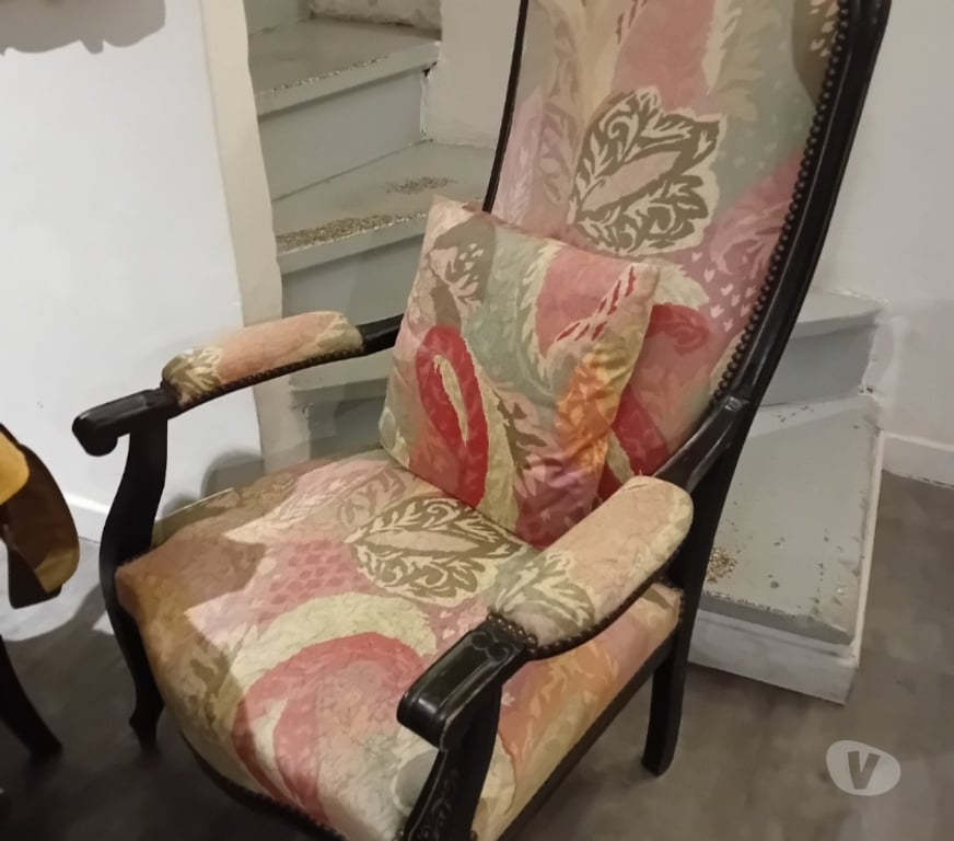 Ameublement & art de la table Vaucluse Le Thor - 84250 - Photos Vivastreet Fauteuil et chaises d'époque second empire