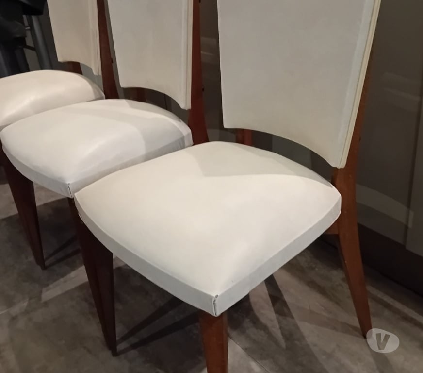 Ameublement & art de la table Vaucluse Le Thor - 84250 - Photos Vivastreet 5 chaises vintage