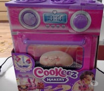 COOKEEZ MAKERY Moose
