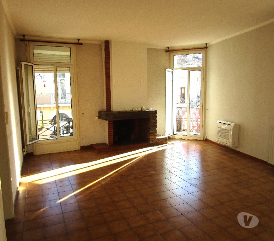 Vente Maison Hérault Abeilhan - 34290 - Photos Vivastreet Maison de village avec local commercial et fort potentiel