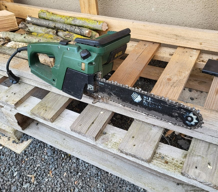  Pas-de-Calais Vimy - 62580 - Photos Vivastreet Tronçonneuse électrique Black & Decker