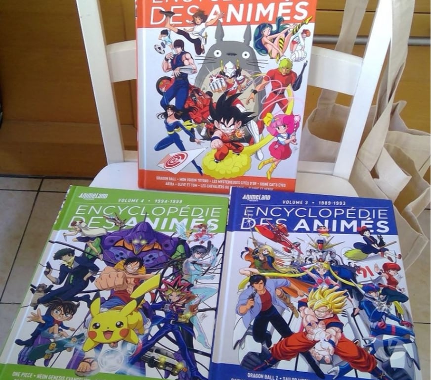 Livres occasion Côte-d'Or Ampilly les Bordes - 21450 - Photos Vivastreet 16€ Encyclopédie des Animés