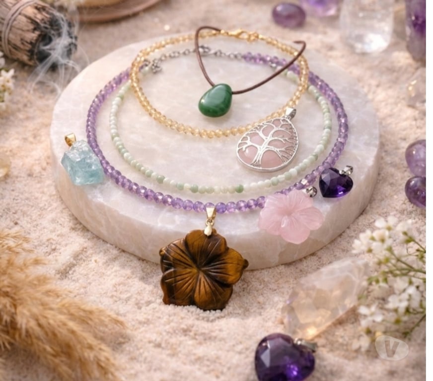 Bijoux occasion Guadeloupe Petit Bourg - 97170 - Photos Vivastreet Bijoux et pierres naturelles - amour, protection, abondance