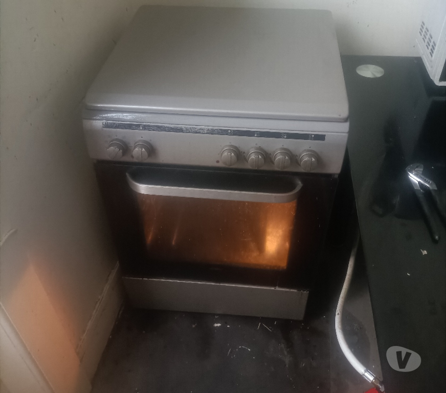 Electroménager occasion Loire St Etienne - Photos Vivastreet Gazinière occasion