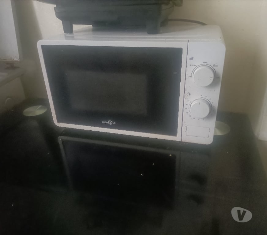 Electroménager occasion Loire St Etienne - Photos Vivastreet Micro onde occasion