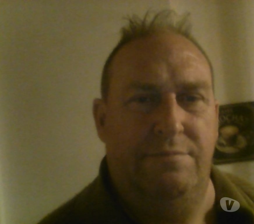 Aides à domicile Var Toulon - Photos Vivastreet couple cherche un gardiennage villa