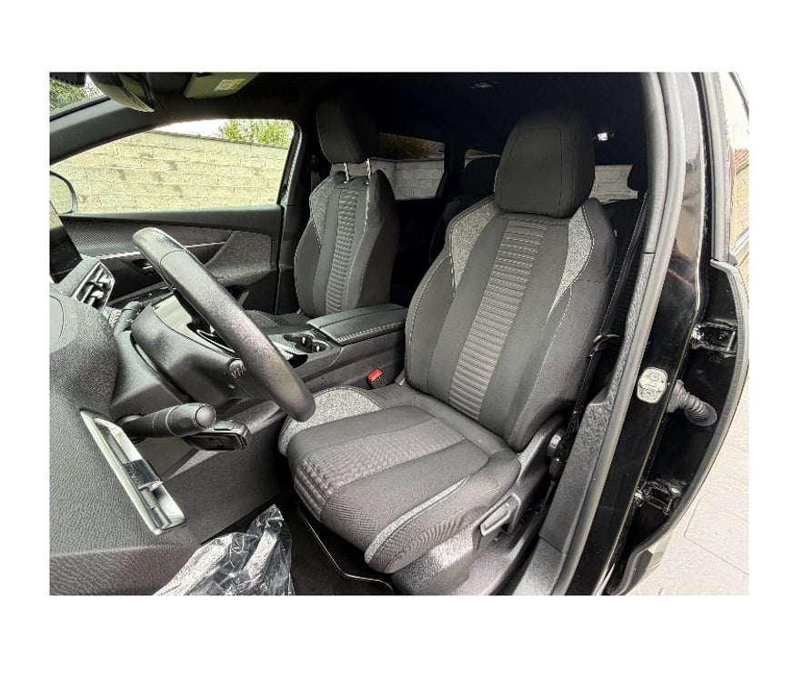 Voiture d'occasion Oise Nogent sur Oise - 60180 - Photos Vivastreet PEUGEOT 5008 ACTIVE PACK ESSENCE 130CH 7 PLACES AN 2023