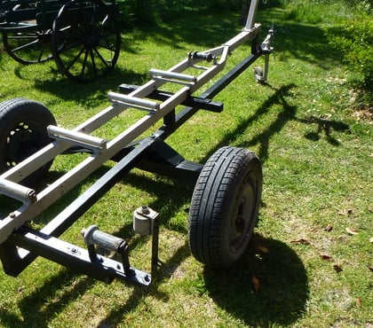 Equipements - Services Chalons en Champagne Marne - Photos Vivastreet remorque pour barque ou bateau