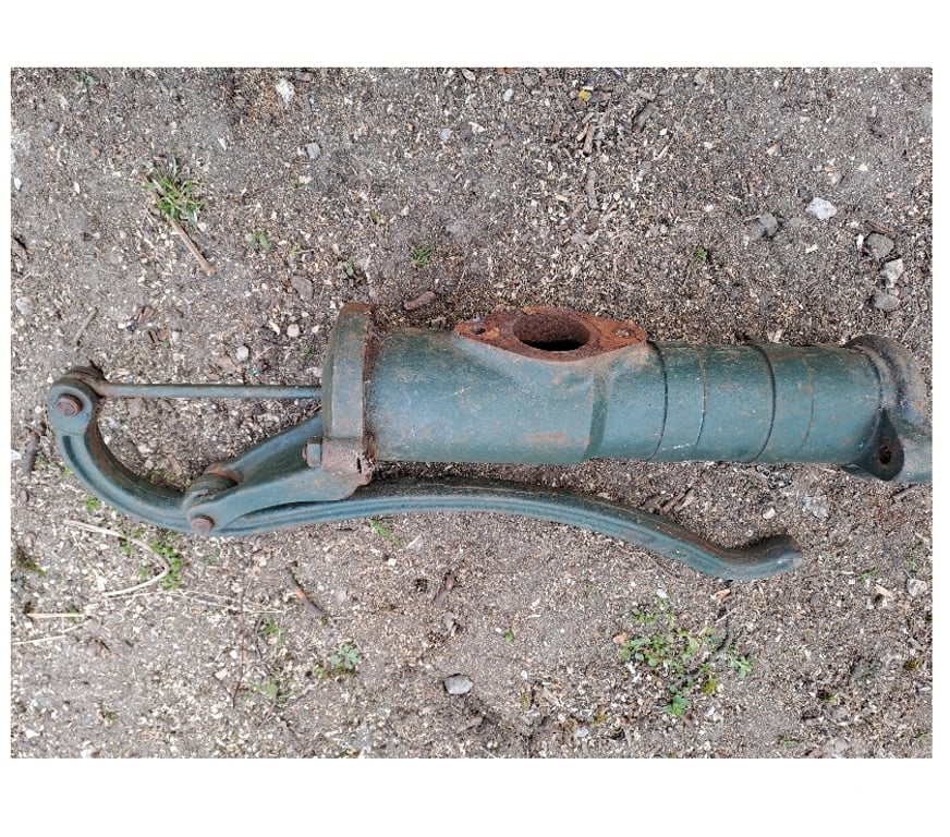  Seine-et-Marne Montceaux les Provins - 77151 - Photos Vivastreet pompe a eau manuelle