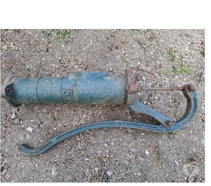  Seine-et-Marne Montceaux les Provins - 77151 - Photos Vivastreet pompe a eau manuelle