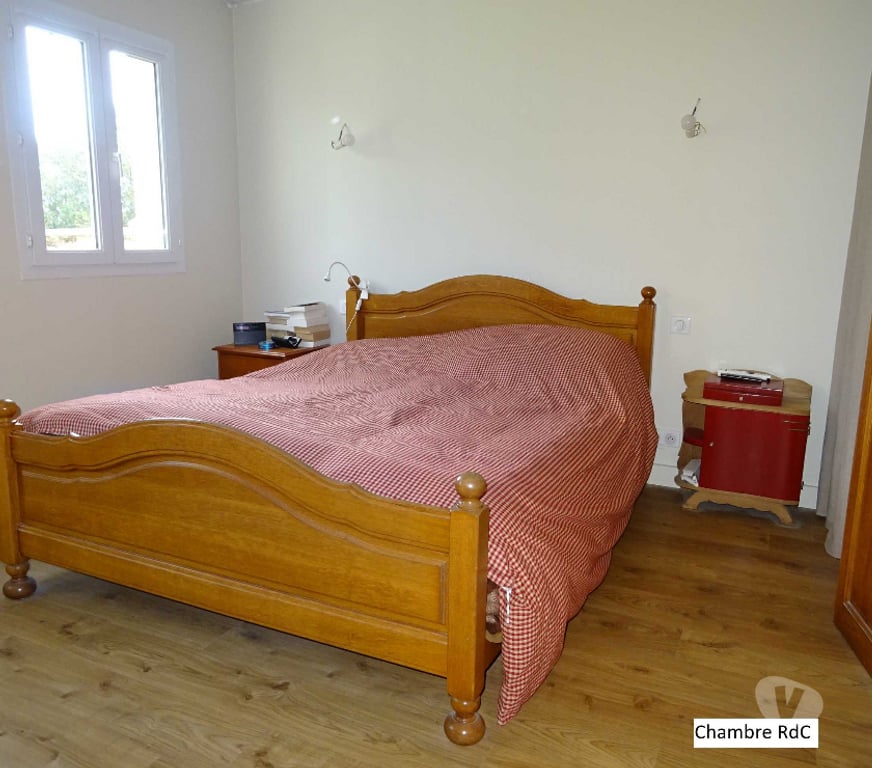 Vente Maison Charente-Maritime Surgeres - 17700 - Photos Vivastreet Grande maison charentaise