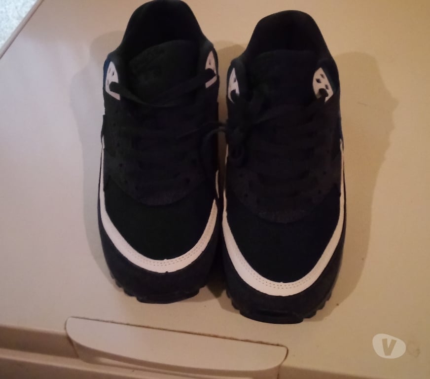 Chaussures Pas-de-Calais Henin Beaumont - 62110 - Photos Vivastreet Nike air max neuf