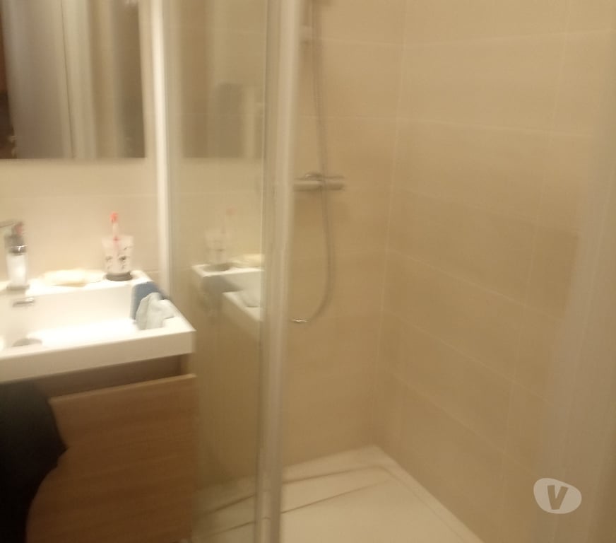 location saisonniere Var La Londe les Maures - 83250 - Photos Vivastreet LOUE ETE 2026 BEAU STUDIO 4 PERS BORD DE MER DANS LE VAR