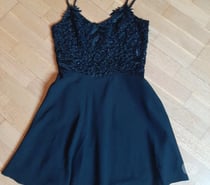 Jolie robe de fête ou de cérémonie