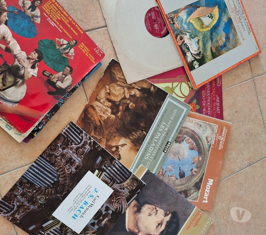 Photo - Video - Son Hautes-Alpes St Julien en Champsaur - 05500 - Photos Vivastreet Disques vinyle 33, 78 et 45 tours .