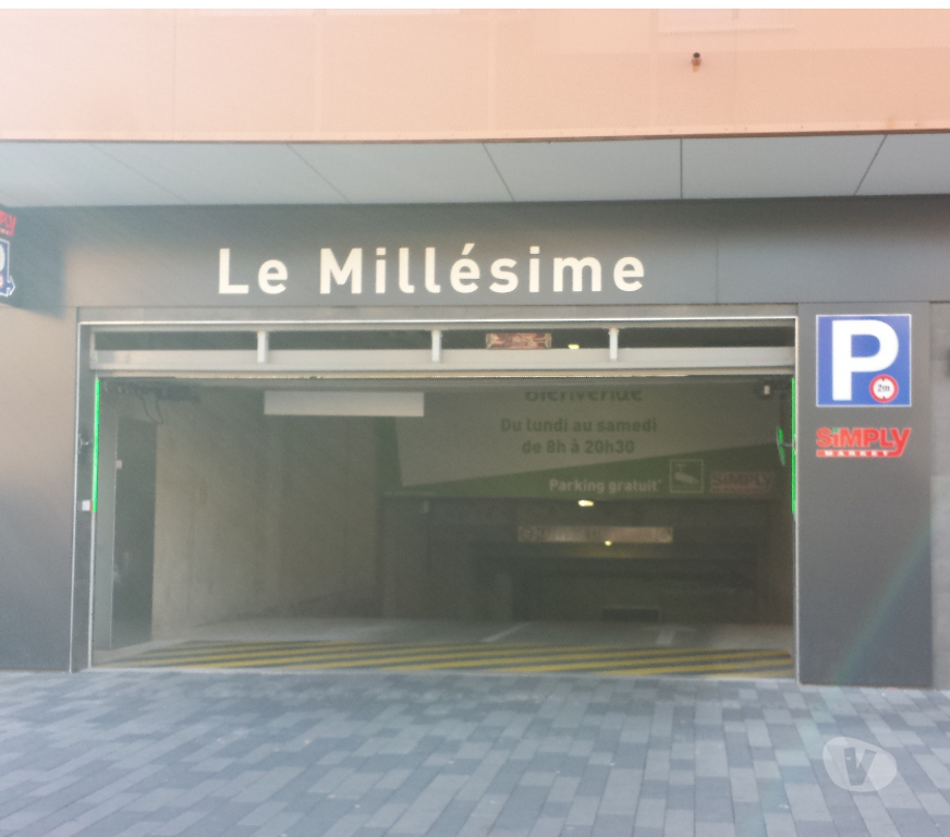 Parkings - Garages Bas-Rhin Schiltigheim - 67300 - Photos Vivastreet Particulier loue Parking privé souterrain sécurisé 13m2