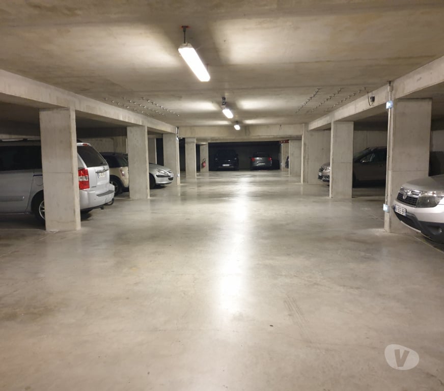 Parkings - Garages Bas-Rhin Schiltigheim - 67300 - Photos Vivastreet Particulier loue Parking privé souterrain sécurisé 13m2