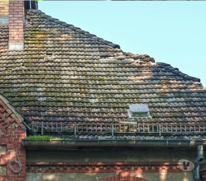 Artisans - Dépannages La Ferte sous Jouarre Seine-et-Marne - Photos Vivastreet Couvreur réparation toiture fuite Île-de-France