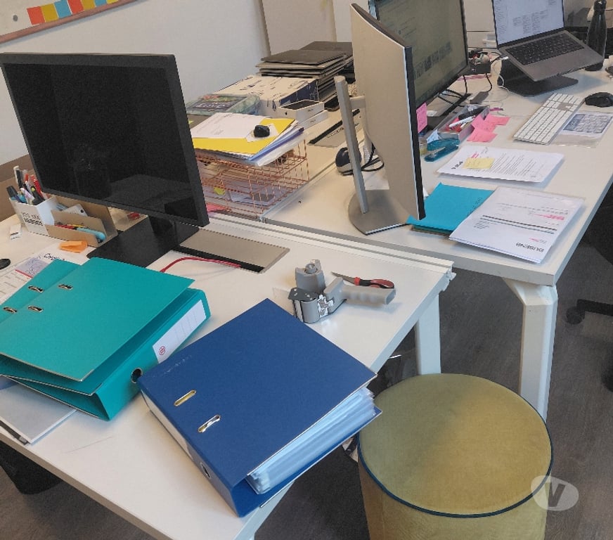 Ameublement & art de la table Alpes-Maritimes Nice - Photos Vivastreet Vends un lot de 50 bureaux