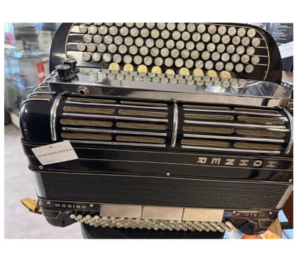 Instruments de musique Mommenheim Bas-Rhin - Photos Vivastreet HOHNER Morino Artiste VI N-4 voix