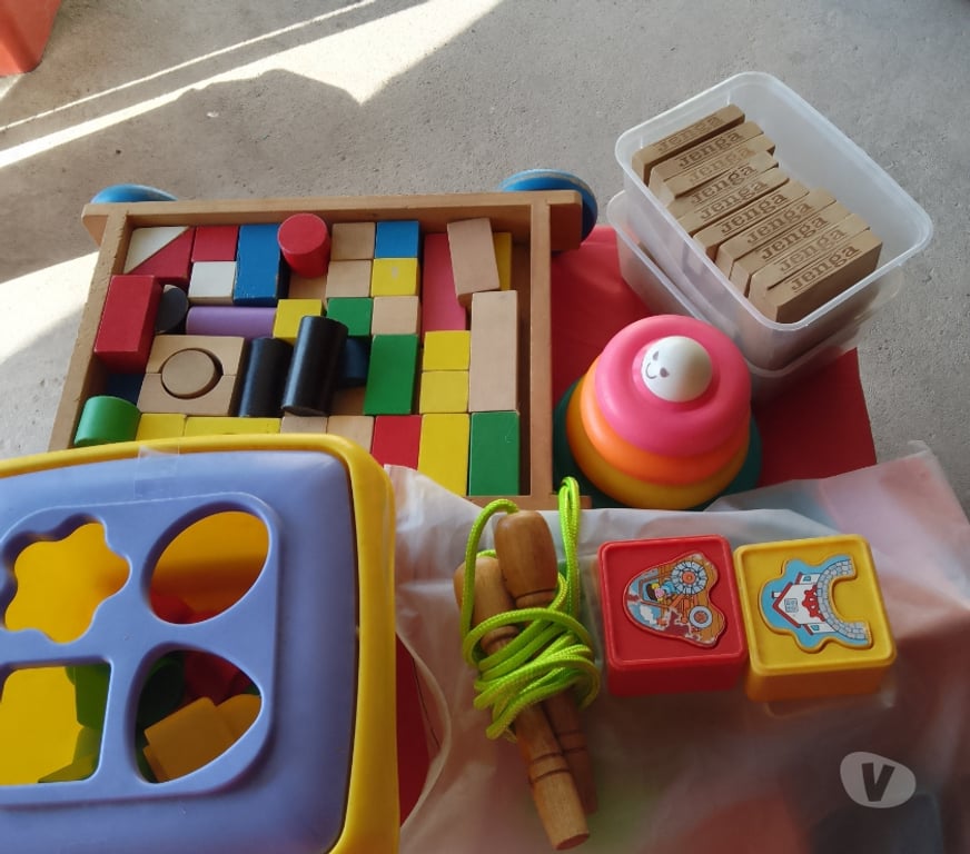 Equipements bébés Ille-et-Vilaine Vitre - 35500 - Photos Vivastreet A vendre poussette canne cosy transat landau transformable