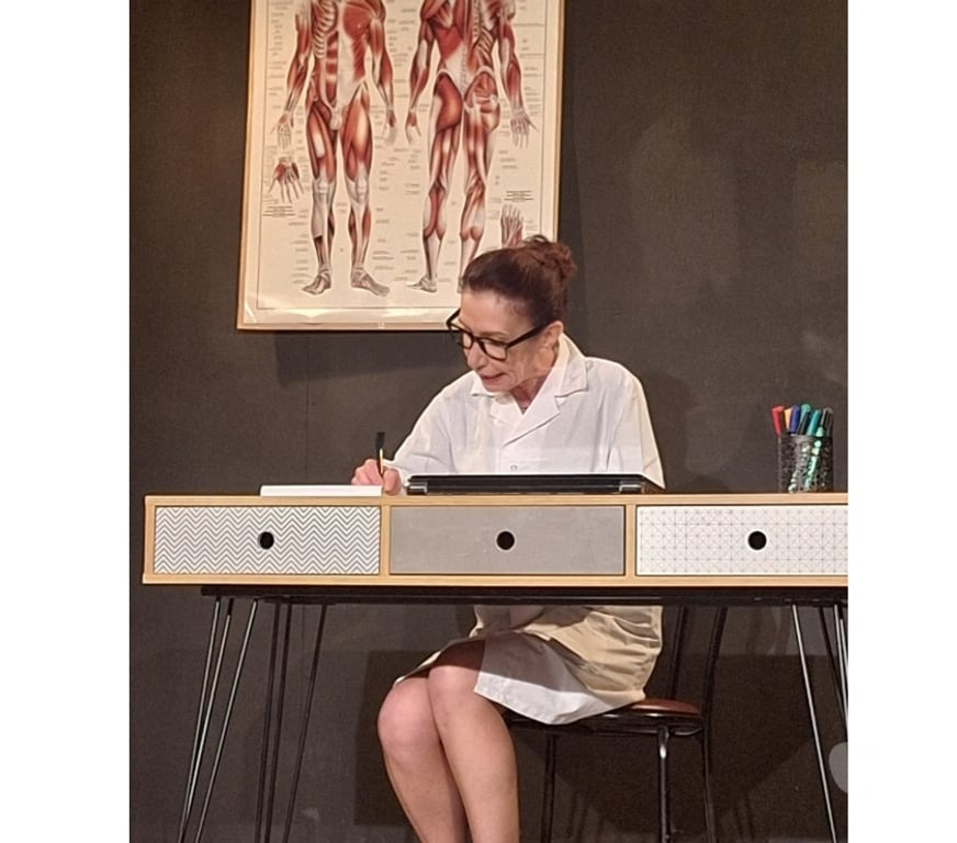 Concerts - Théâtre - Spectacles Vaucluse Avignon - 84000 - Photos Vivastreet La guerre des rides au festival d’Avignon 2026