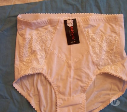 Vêtements occasion Issy les Moulineaux Hauts-de-Seine - Photos Vivastreet Culotte gainante marque sanselle t xl neuve
