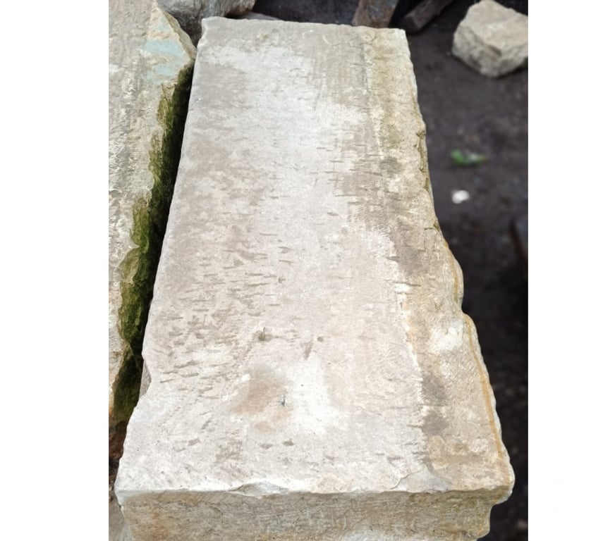  Vosges Rainville - 88170 - Photos Vivastreet Escalier en grès