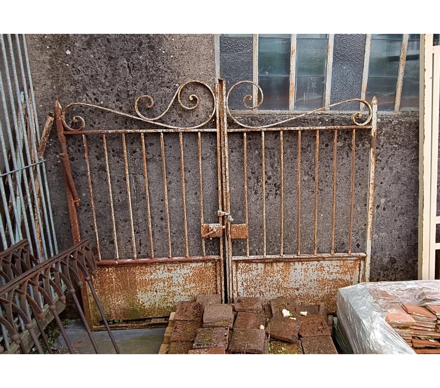  Vosges Rainville - 88170 - Photos Vivastreet Portail en fer forgé