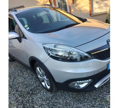 Vente voiture Ecommoy Sarthe - Photos Vivastreet Vend beau Scénic x mod