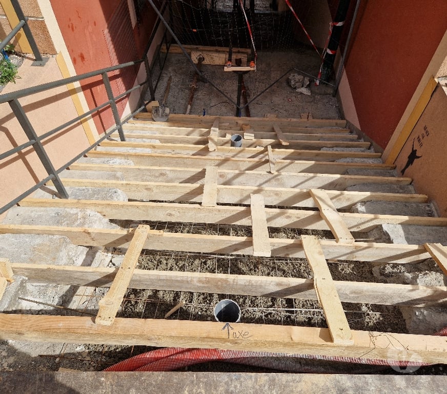 Artisans & dépannages Alpes-Maritimes Nice - Photos Vivastreet Services de maçonnerie terrassements