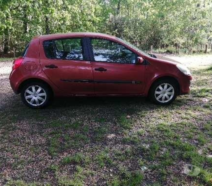 Voiture d'occasion Landes Mimizan - 40200 - Photos Vivastreet Clio 3 1.5dci 86cv avec CT OK moins de 6 mois 282000km
