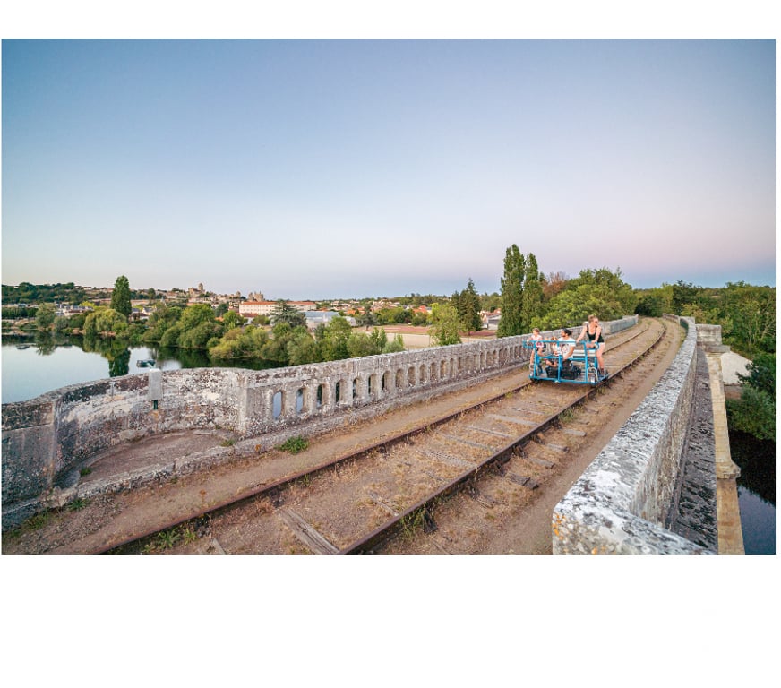 Evenements sportifs Vienne Chauvigny - Photos Vivastreet 2 billets pour le Vélorail de Chauvigny (Grand parcours)