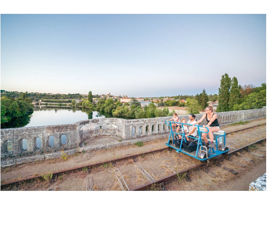 Evenements sportifs Vienne Chauvigny - Photos Vivastreet 2 billets pour le Vélorail de Chauvigny (Grand parcours)