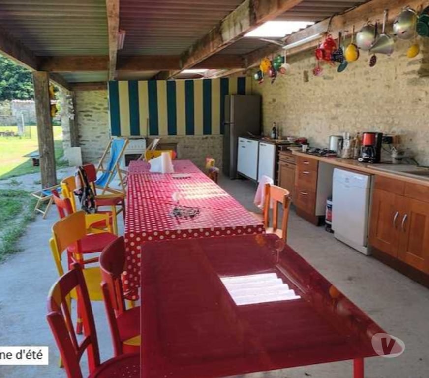 Vente Maison Charente-Maritime Tonnay Boutonne - 17380 - Photos Vivastreet Maison 295m2 entièrement rénovée