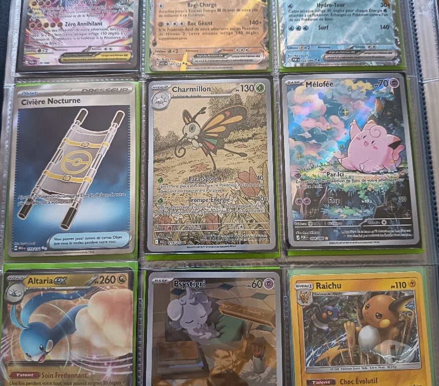 Collection Var Ste Maxime - 83120 - Photos Vivastreet classeur pokémon entier