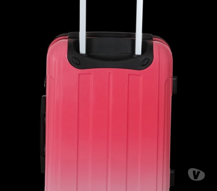 Accessoires - Bagagerie Oise Beauvais - 60000 - Photos Vivastreet Valise cabine France Bag - Bahamas Fuchsia dégradé