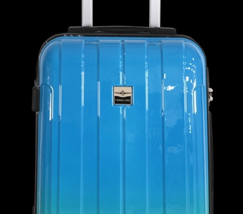 Photos Vivastreet Valise cabine France Bag Bahamas Bleu saphir Ulra légère