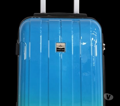 Accessoires - Bagagerie Beauvais Oise - Photos Vivastreet Valise cabine France Bag Bahamas Bleu saphir Ulra légère