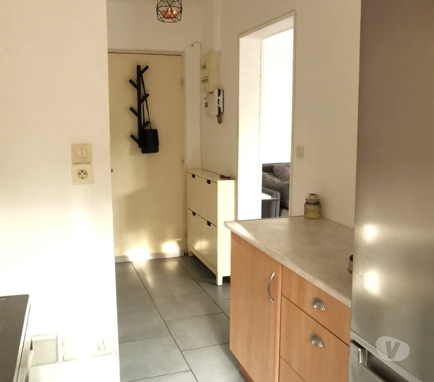 Appartements à vendre Var Toulon - Photos Vivastreet T2 lumineux et calme 41m2 avec jardin 30m2