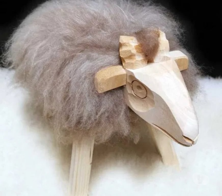 Décoration - art Rhône Craponne - 69290 - Photos Vivastreet béliers décoratifs en bois