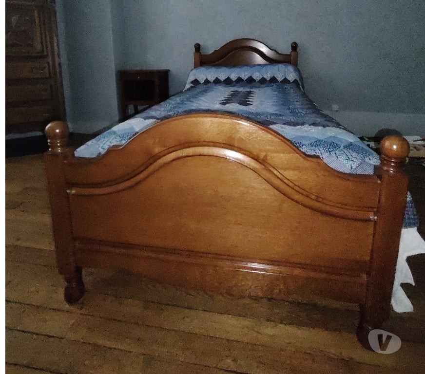 Ameublement & art de la table Val-d'Oise Argenteuil - 95100 - Photos Vivastreet VENTE LIT 1 PLACE + TABLE DE CHEVET