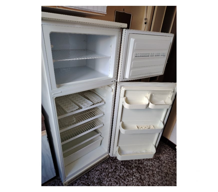 Electroménager occasion Val-d'Oise Argenteuil - 95100 - Photos Vivastreet VENTE REFRIGIDAIRE