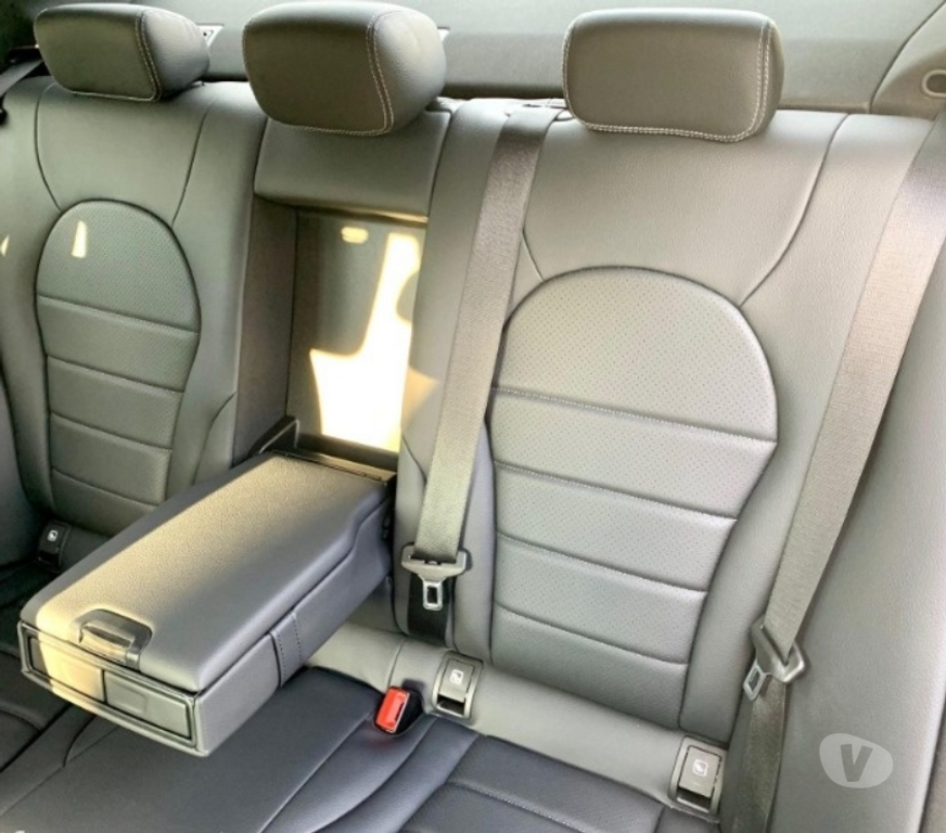 Voiture d'occasion Martinique Le Diamant - 97223 - Photos Vivastreet Mercedes-Benz C 220 d 4MATIC