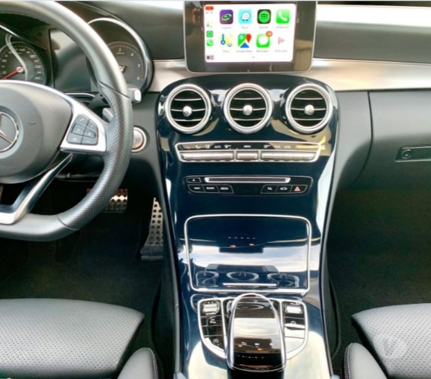 Voiture d'occasion Martinique Le Diamant - 97223 - Photos Vivastreet Mercedes-Benz C 220 d 4MATIC
