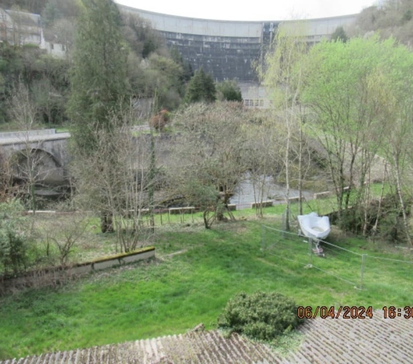 Appartements à vendre Cantal Lanobre - Photos Vivastreet Appartement à rénover