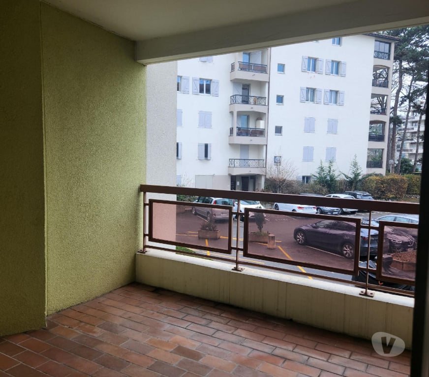 Appartements à vendre Haute-Savoie Annemasse - Photos Vivastreet Vente appartement T3 75m²